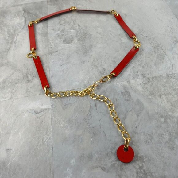 VINTAGE Gold Chain Belt Size Small Red Leather Metal‎ Link Ladies 90s Fashion main image 7